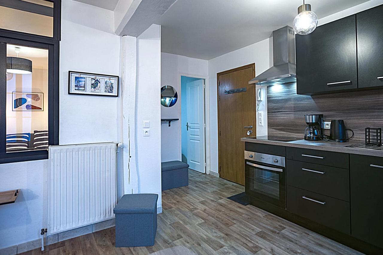 Le Cosy Pasteur 5 Min Hypercentre Parking Public Gratuit A Proximite Lägenhet Troyes Exteriör bild